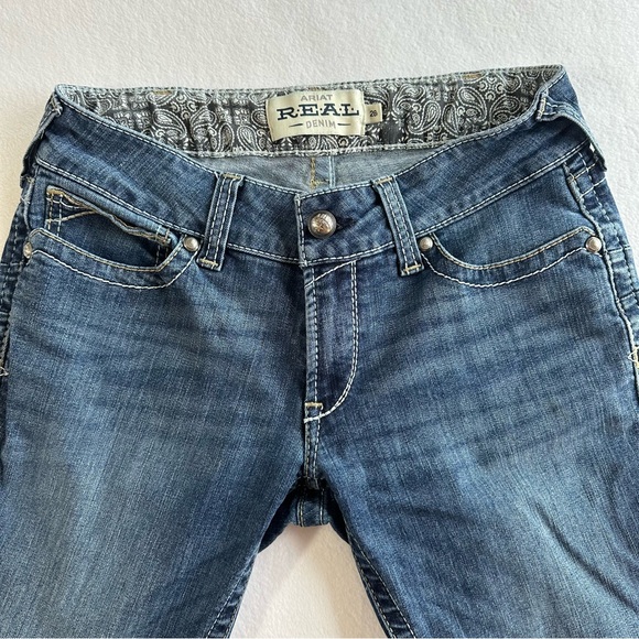 Ariat Women’s Mid Rise Bootcut Denim Jeans Medium Dark Wash Size 28R - Picture 4 of 14